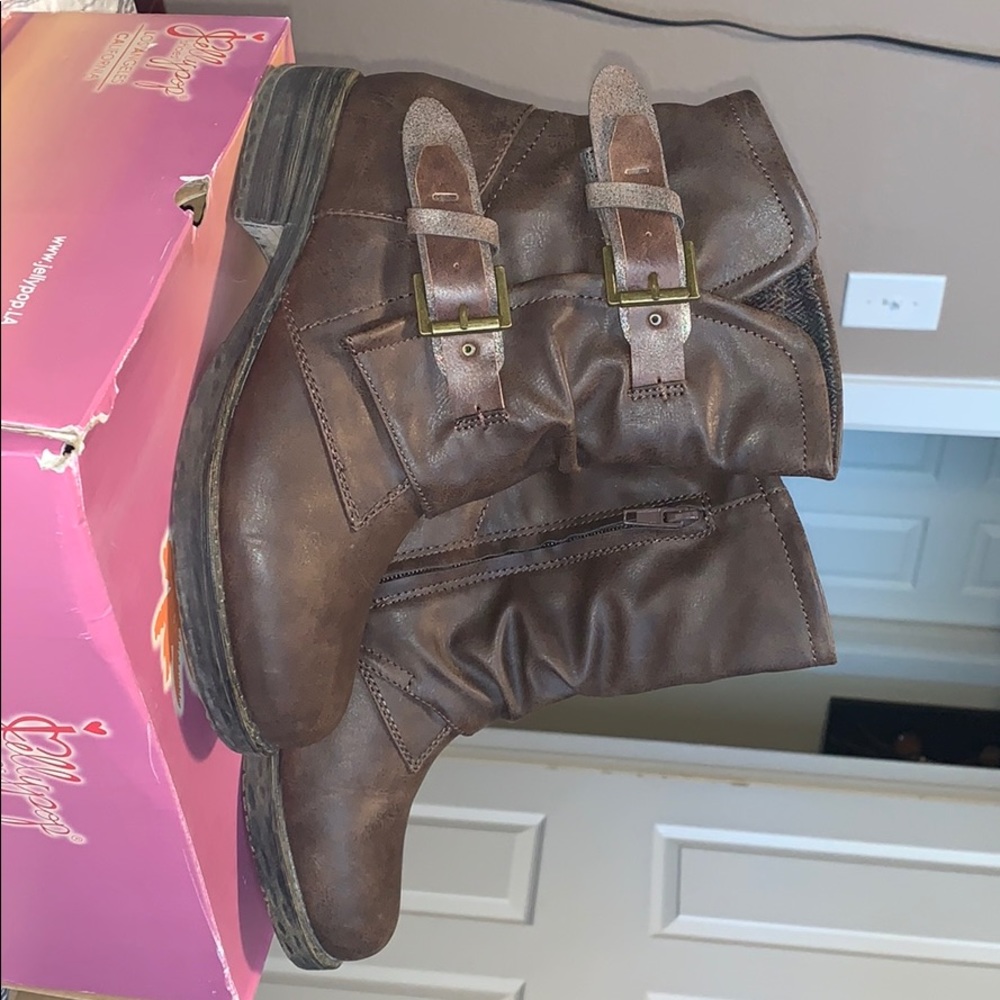 Shoes